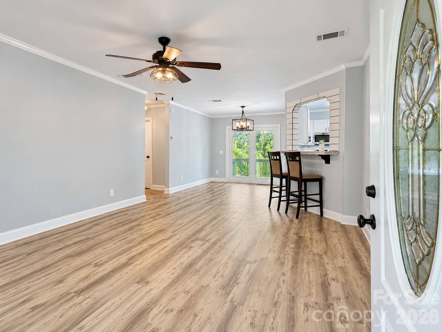 Single Family Residence at 116 Springdale Drive, York, photo 5 of 40