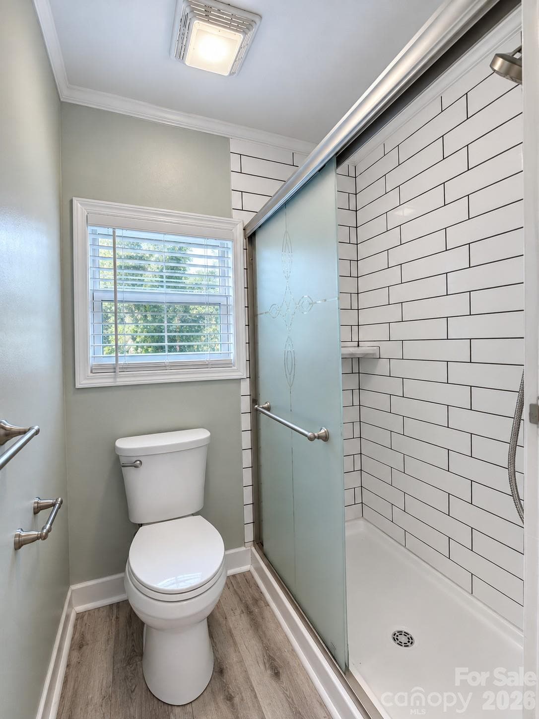 Single Family Residence at 116 Springdale Drive, York, photo 30 of 40
