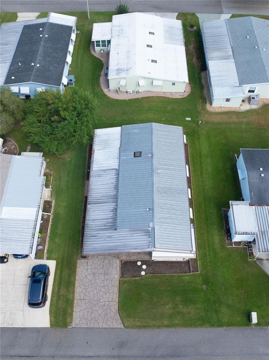 Manufactured Home at 1725 QUAIL HILL DR, LAKELAND, photo 25 of 26
