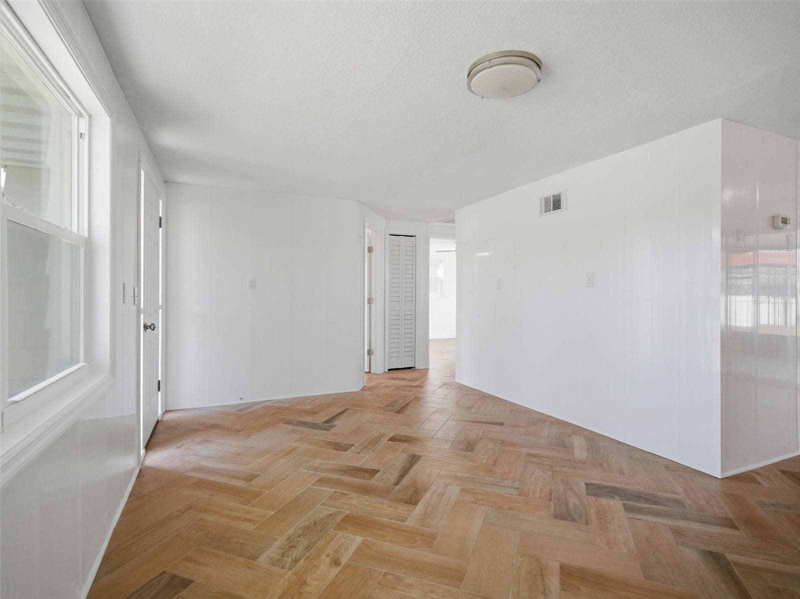 Single Family Residence at 13603 BRITTON DR, HUDSON, photo 7 of 43