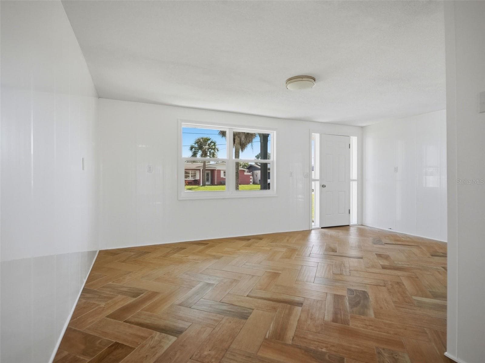 Single Family Residence at 13603 BRITTON DR, HUDSON, photo 9 of 43