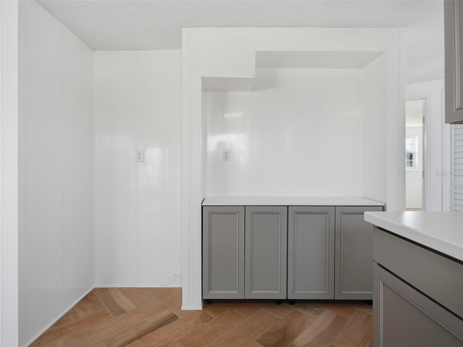 Single Family Residence at 13603 BRITTON DR, HUDSON, photo 14 of 43