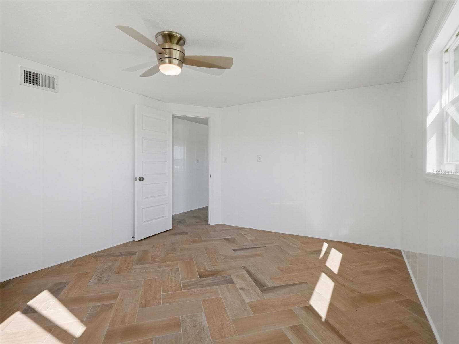 Single Family Residence at 13603 BRITTON DR, HUDSON, photo 20 of 43