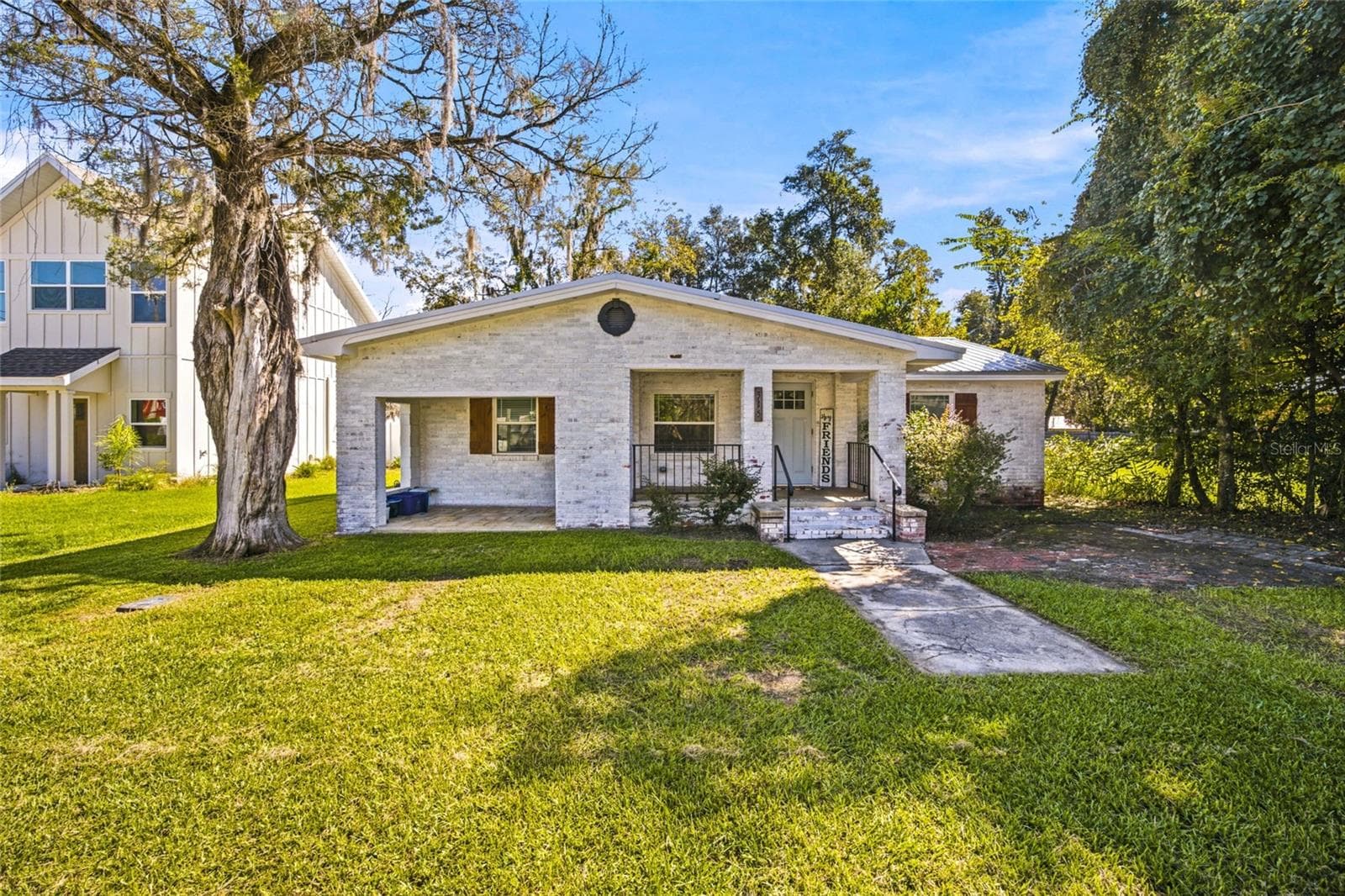 315 SE 5TH TER