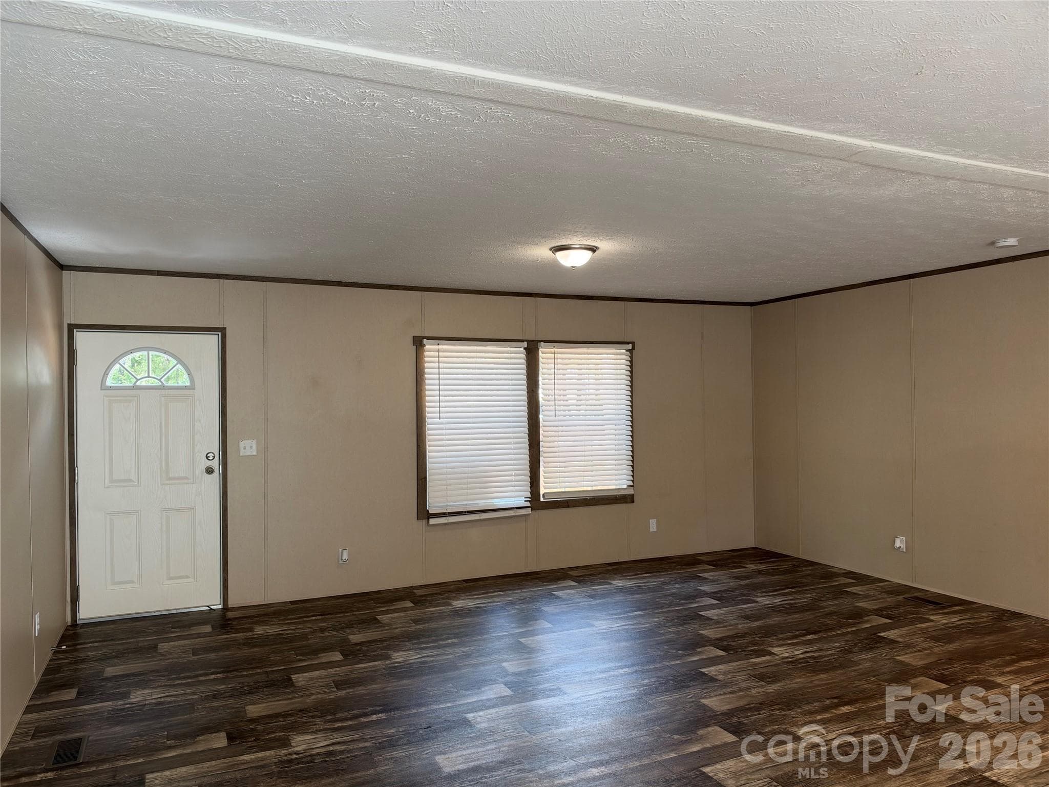 Single Family Residence at 4808 McConnells Highway, York, photo 9 of 25
