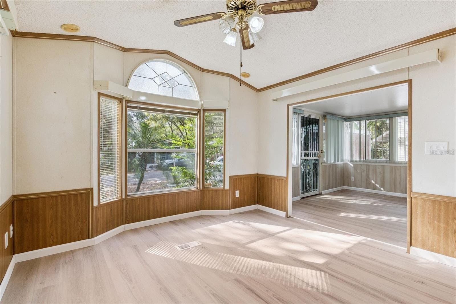 Manufactured Home at 3000 CLARCONA RD #2914, APOPKA, photo 8 of 49