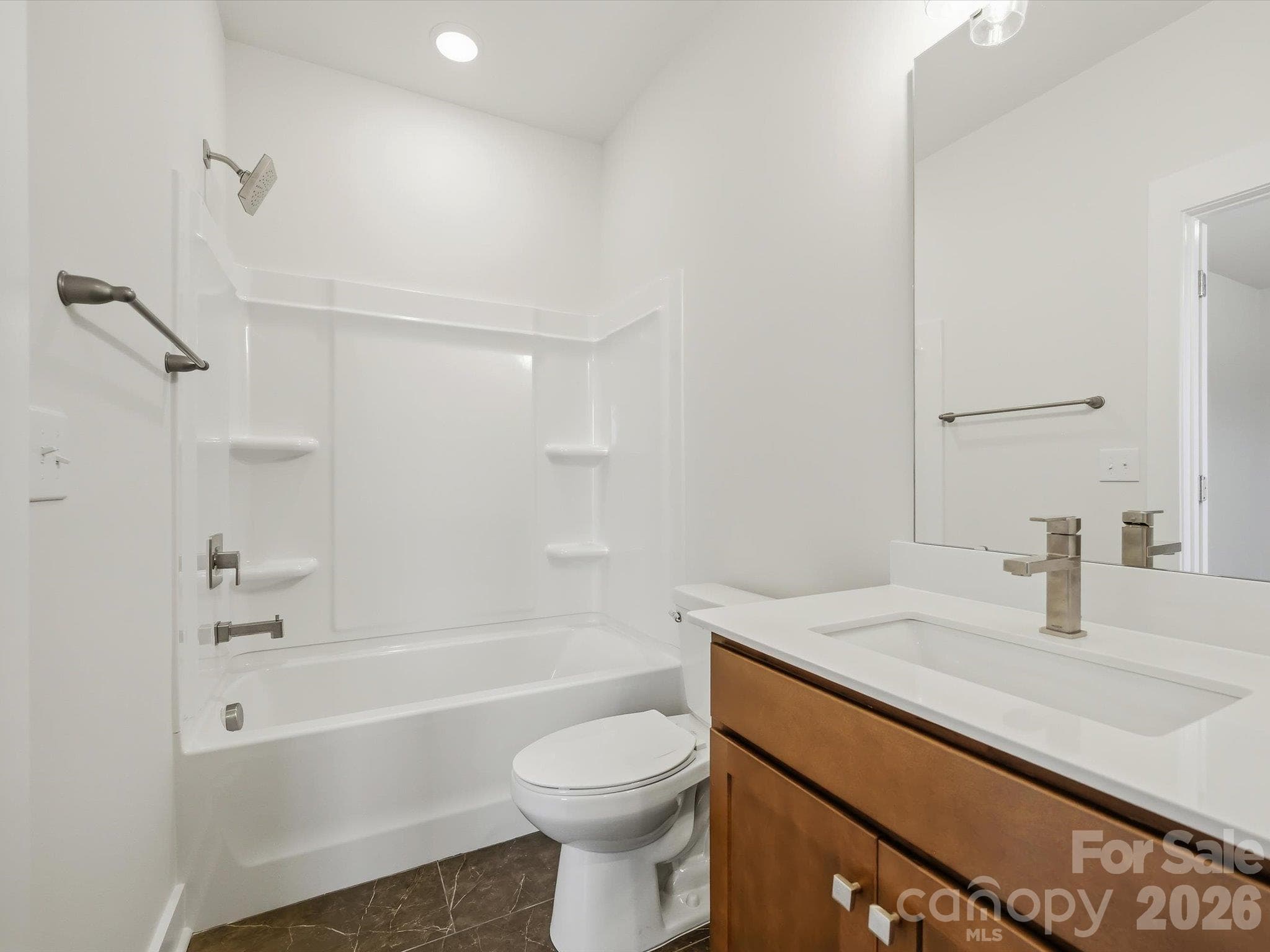 Upstairs Hall Bathroom - 558 Cape Cod Way, Rock Hill