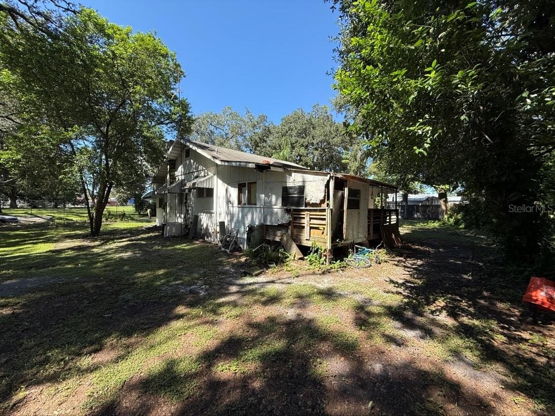 Single Family Residence at 10109 N JASMINE AVE, TAMPA, photo 7 of 28