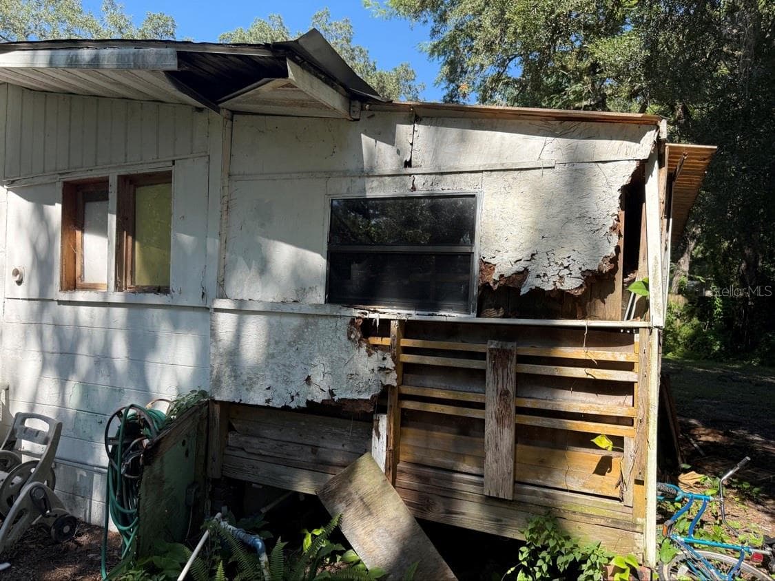 Single Family Residence at 10109 N JASMINE AVE, TAMPA, photo 11 of 28