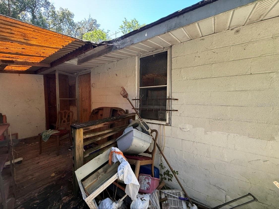Single Family Residence at 10109 N JASMINE AVE, TAMPA, photo 14 of 28