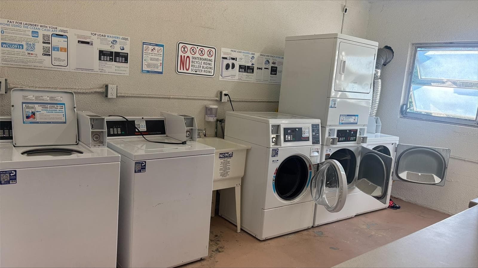 Laundry - 911 WASHINGTON AVE #311, LARGO