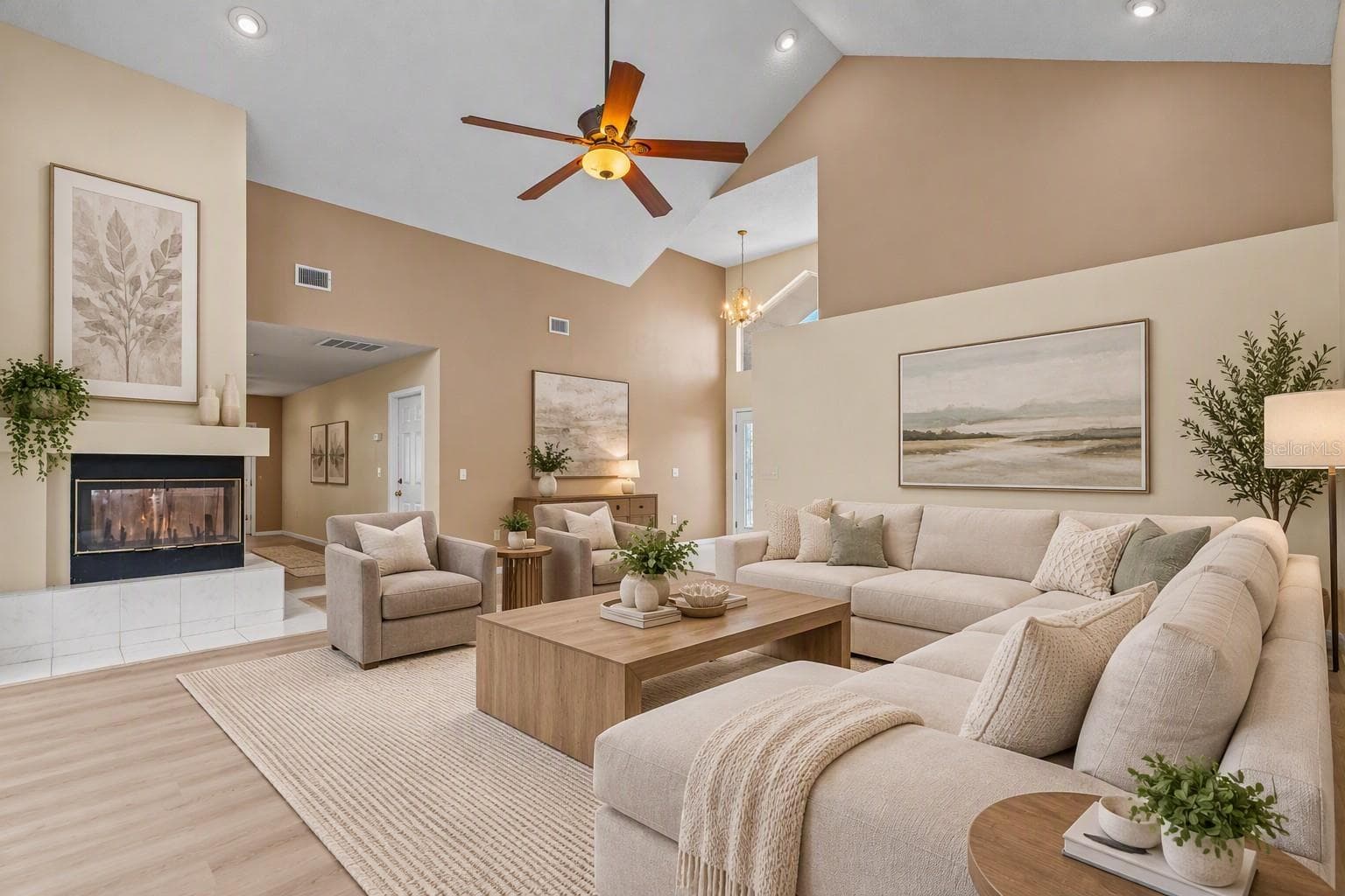 Livingroom - 764 SANDY HILL CIR, PORT ORANGE