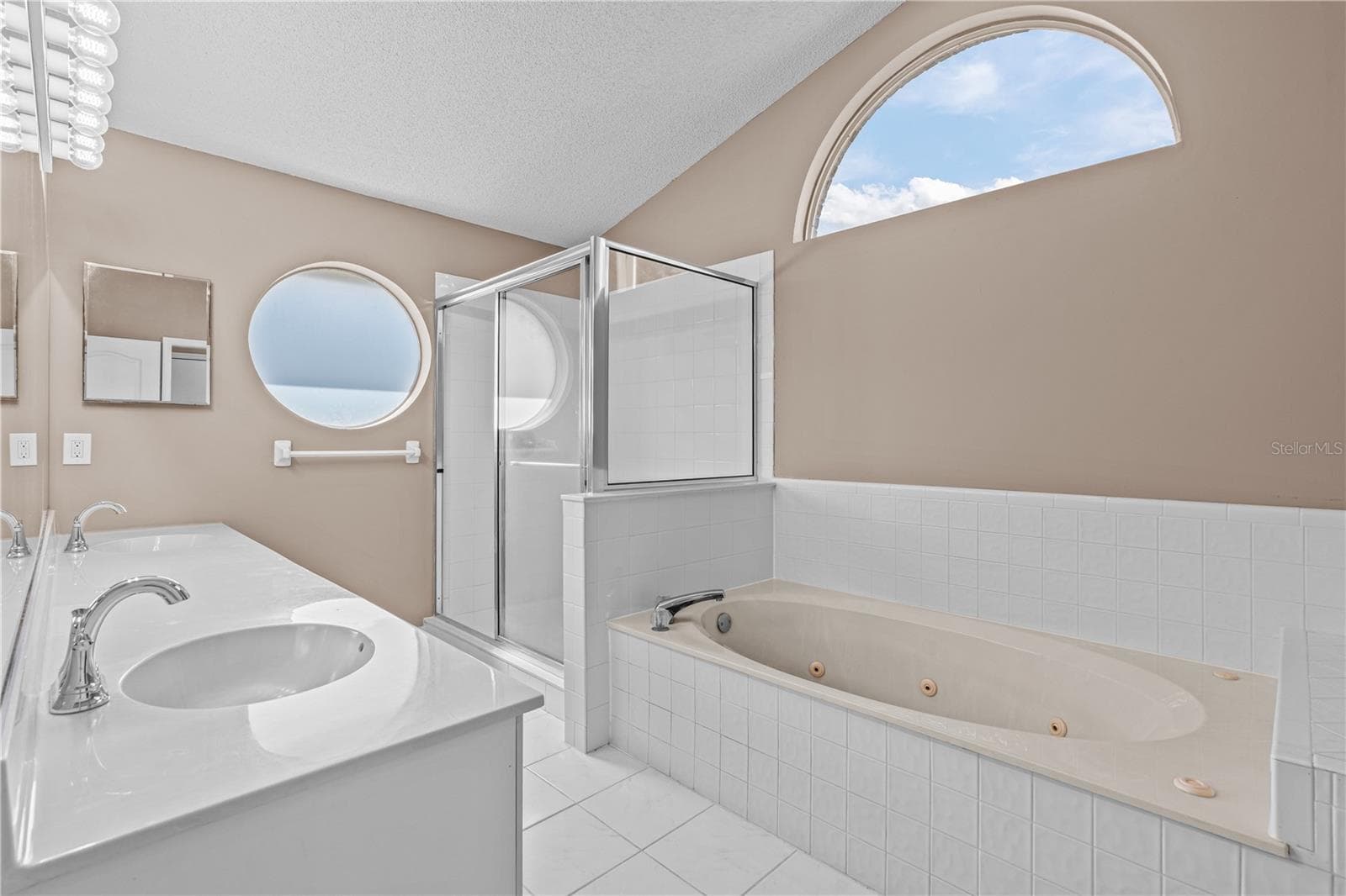 Primary Bathroom - 764 SANDY HILL CIR, PORT ORANGE