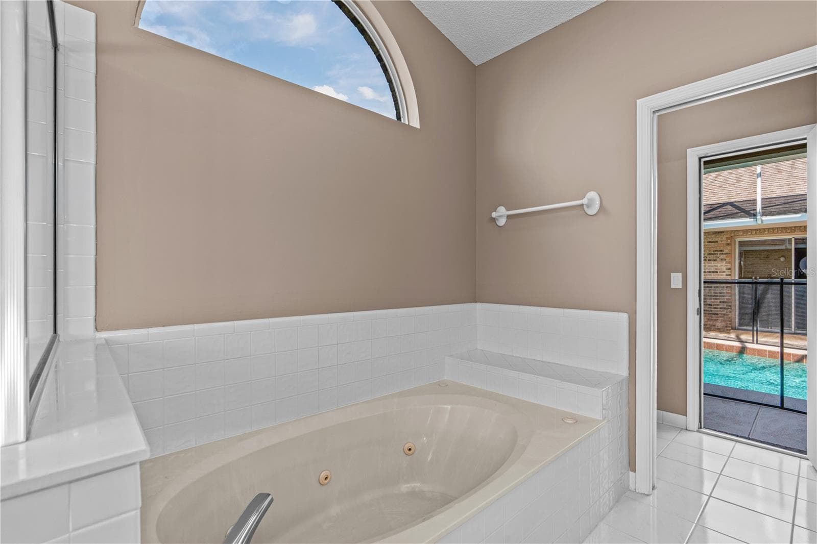 Primary Bathroom - 764 SANDY HILL CIR, PORT ORANGE
