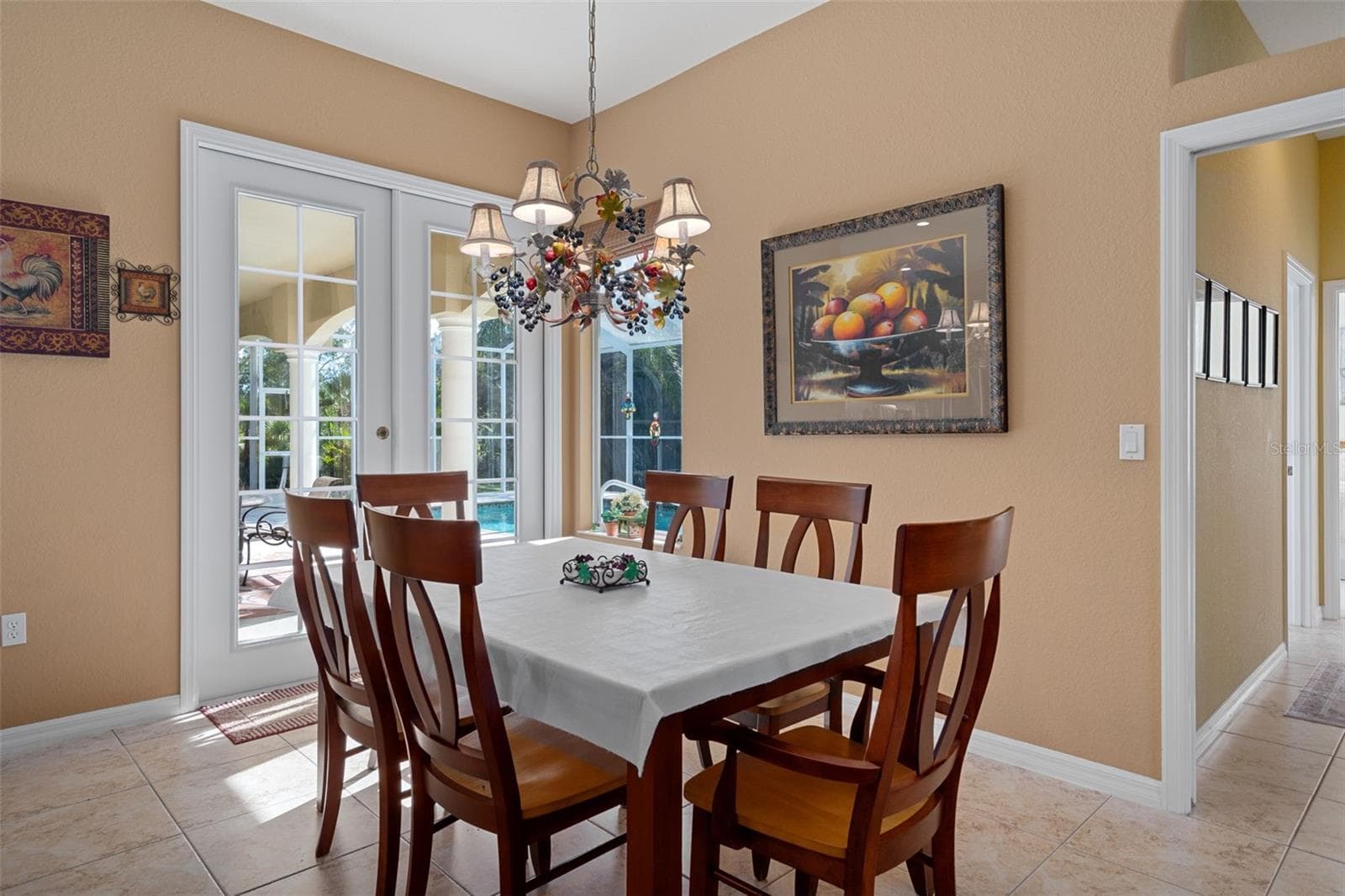 Breakfast Nook - 409 SILAS CT, SPRING HILL