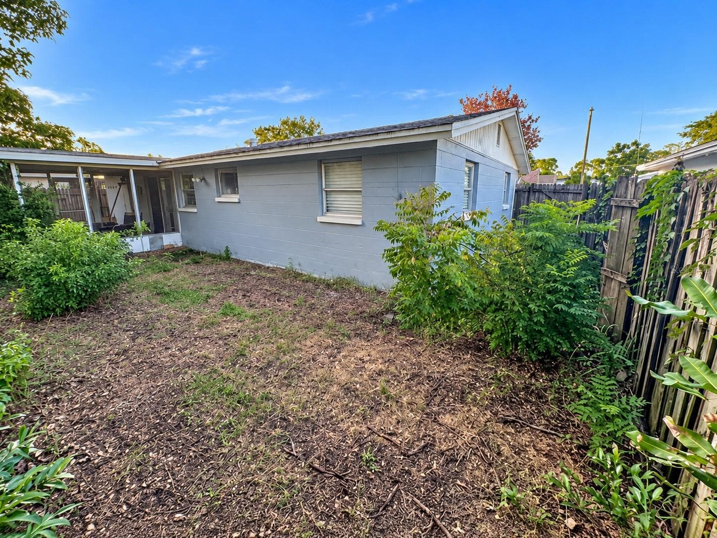 Single Family Residence at 3418 BIGELOW DR, HOLIDAY, photo 5 of 12