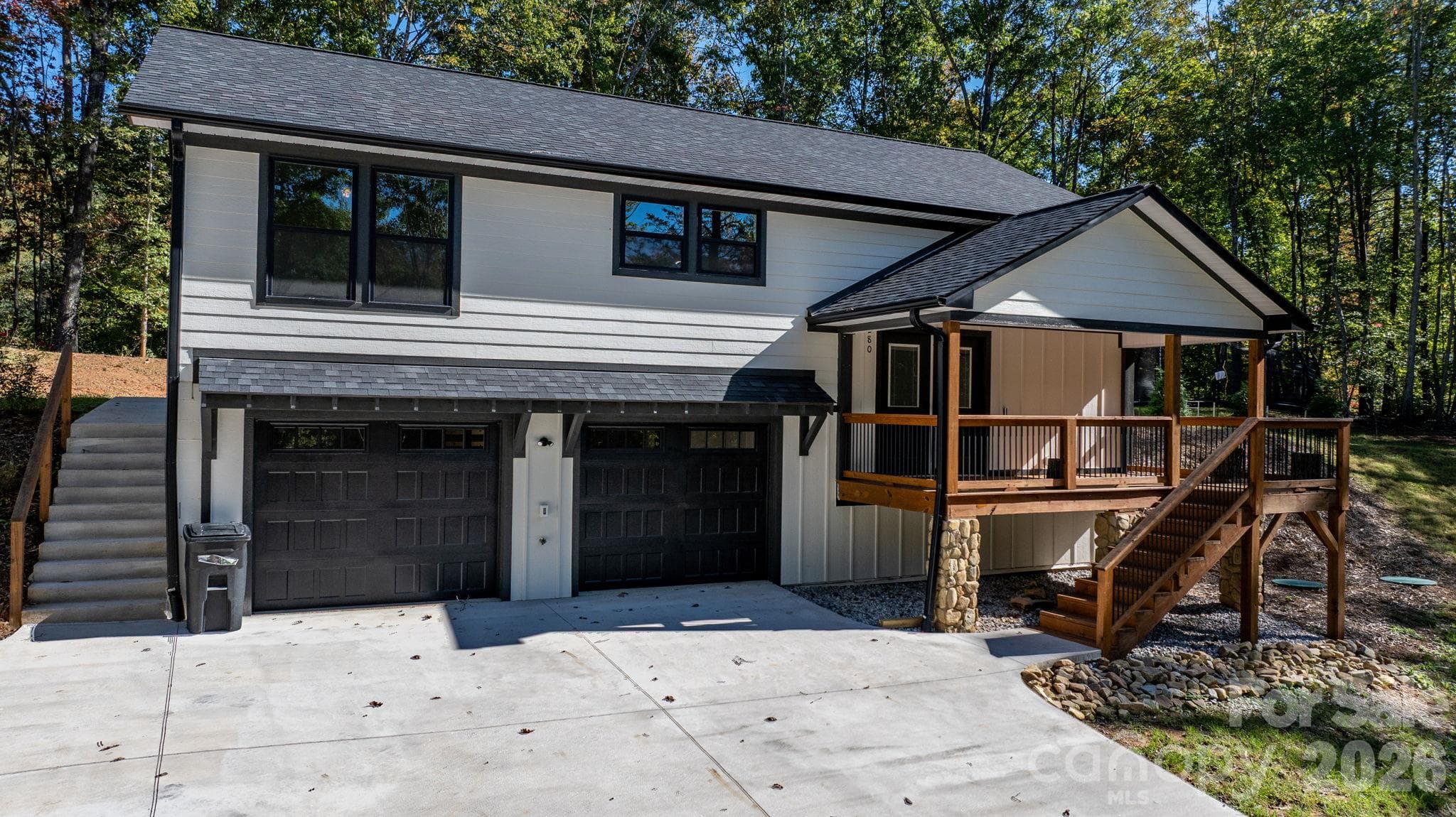 Single Family Residence at 280 Haven Ridge Lane, Marion, photo 2 of 35
