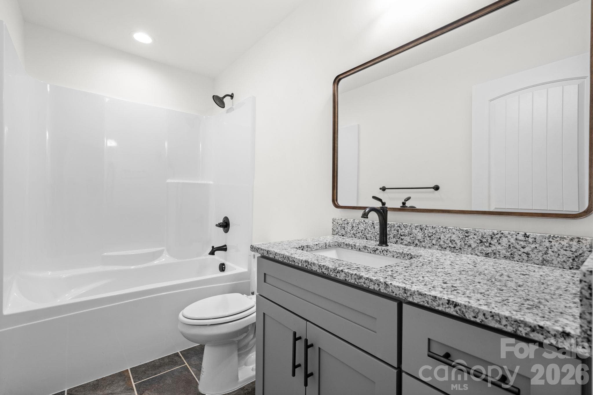 Single Family Residence at 280 Haven Ridge Lane, Marion, photo 17 of 35