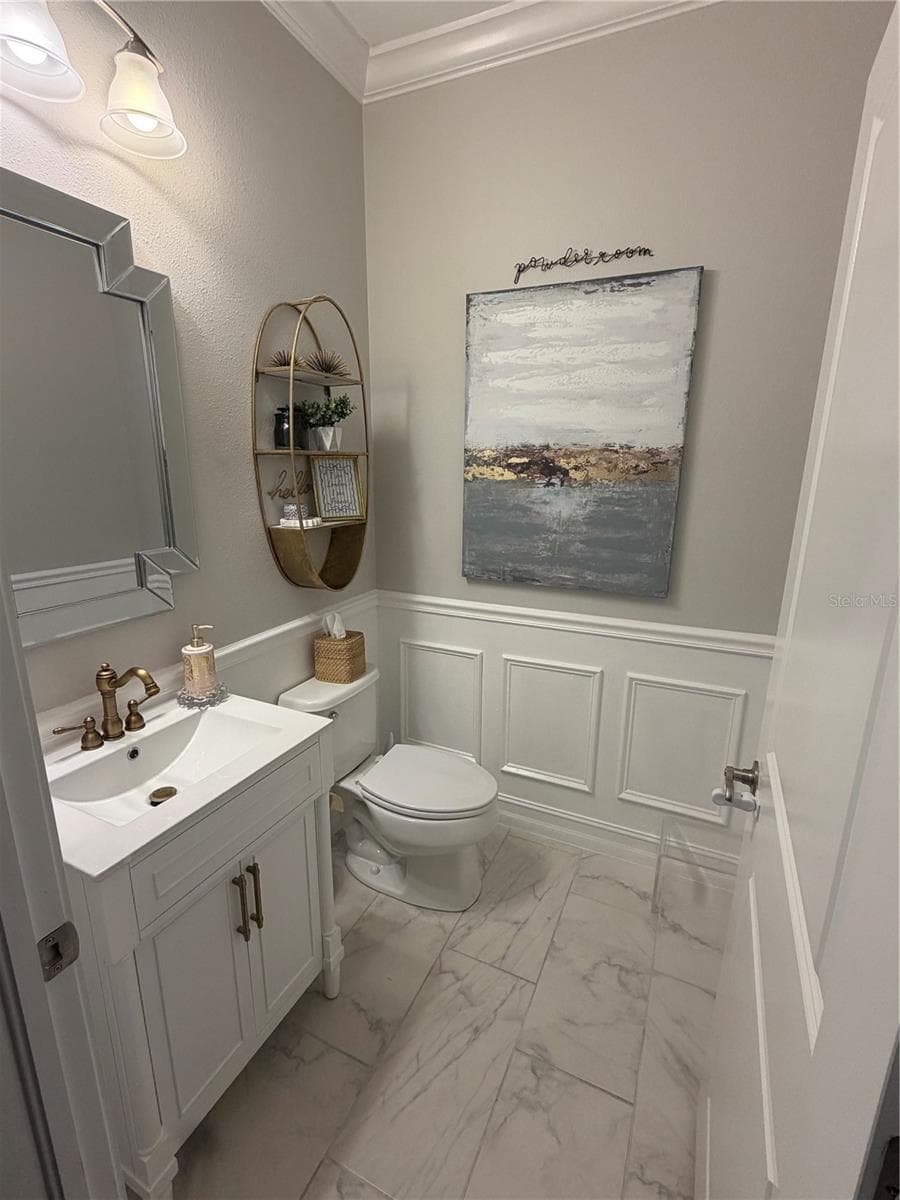 Single Family Residence at 8010 RED ORCHARD CT, TAMPA, photo 21 of 51
