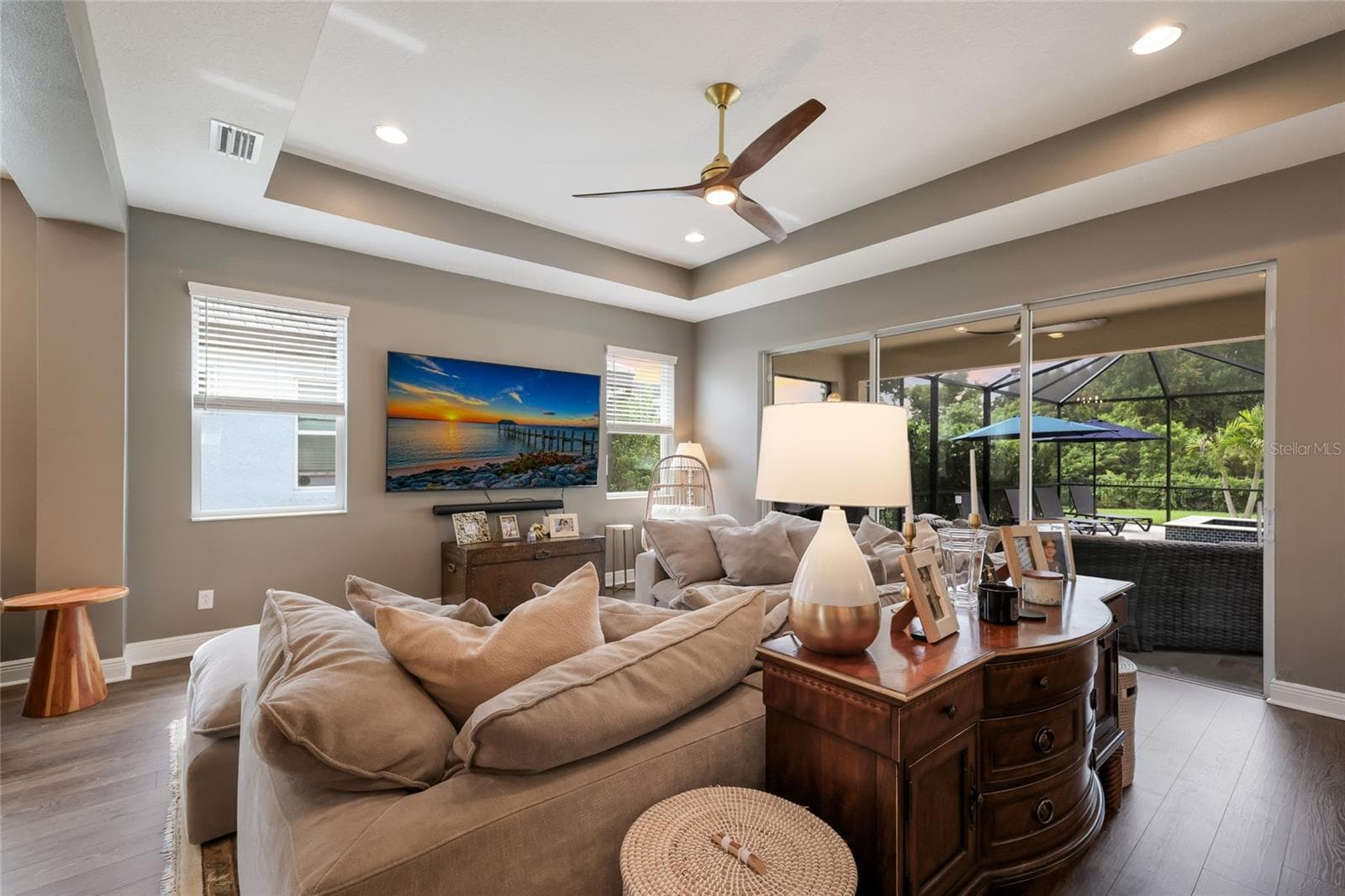 Single Family Residence at 2210 WOODLEAF HAMMOCK CT, LAKEWOOD RANCH, photo 11 of 91