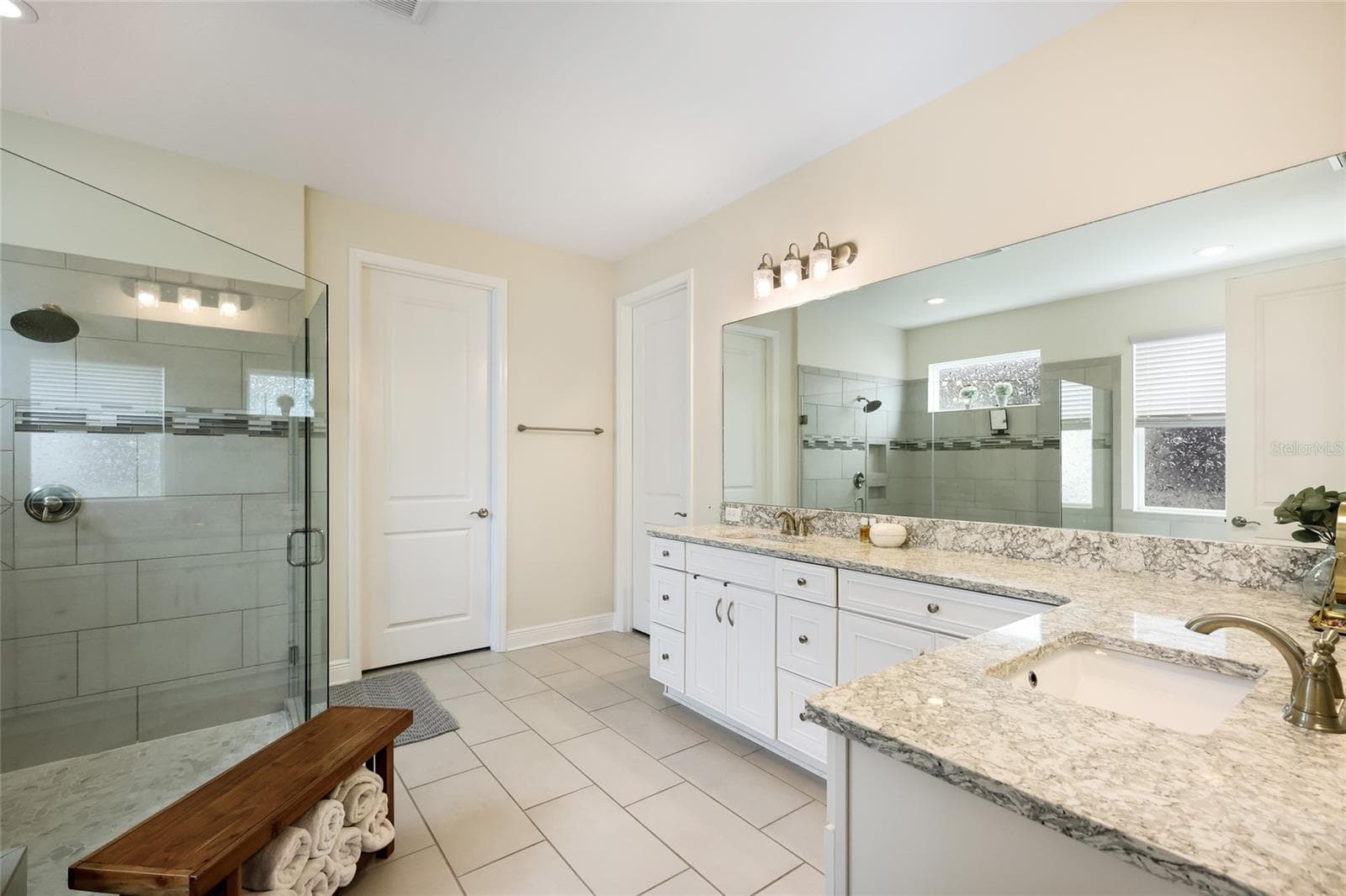 Single Family Residence at 2210 WOODLEAF HAMMOCK CT, LAKEWOOD RANCH, photo 31 of 91