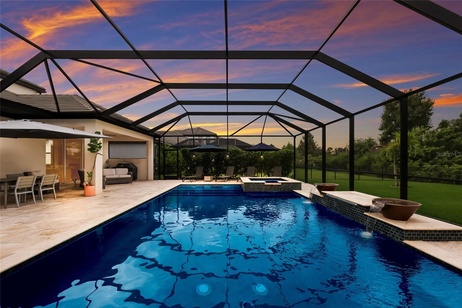 Single Family Residence at 2210 WOODLEAF HAMMOCK CT, LAKEWOOD RANCH, photo 39 of 91