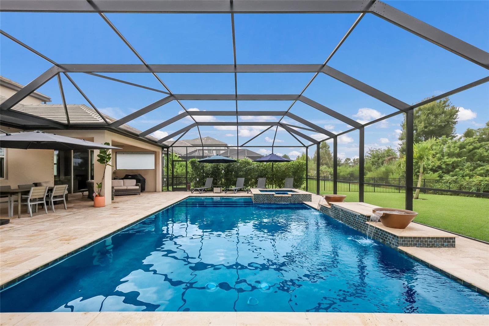 Single Family Residence at 2210 WOODLEAF HAMMOCK CT, LAKEWOOD RANCH, photo 40 of 91