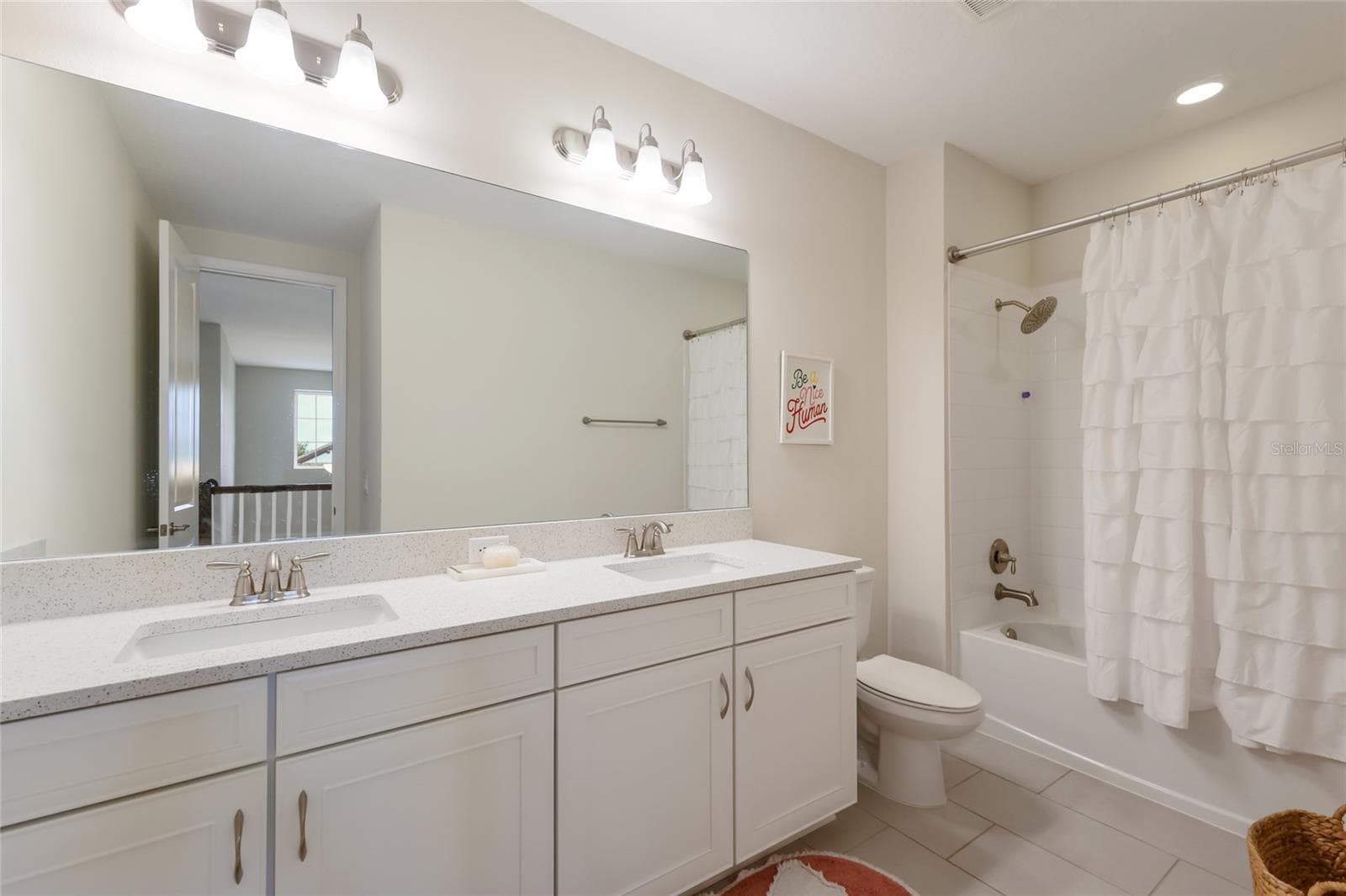 Single Family Residence at 2210 WOODLEAF HAMMOCK CT, LAKEWOOD RANCH, photo 56 of 91