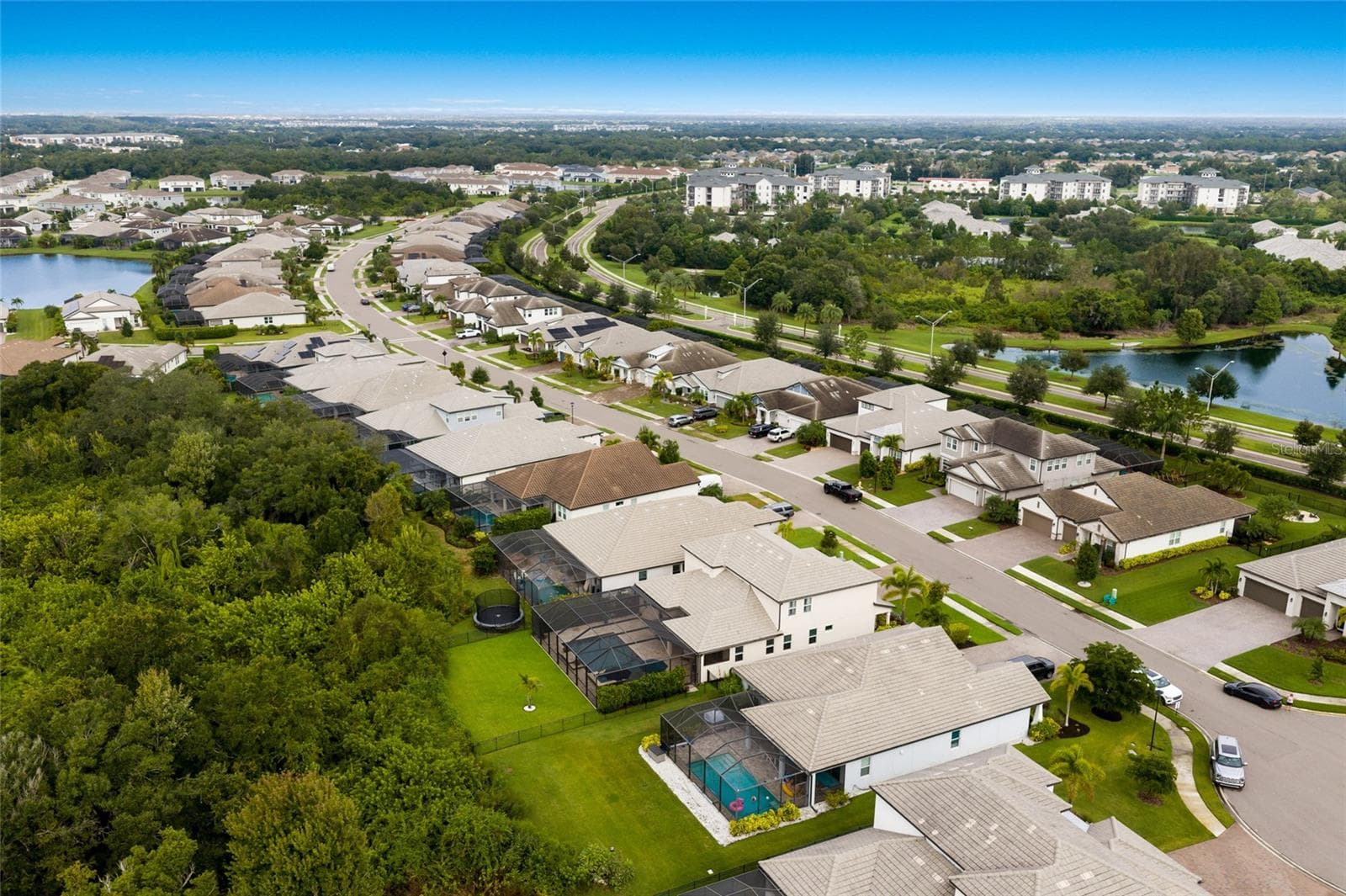 Single Family Residence at 2210 WOODLEAF HAMMOCK CT, LAKEWOOD RANCH, photo 82 of 91