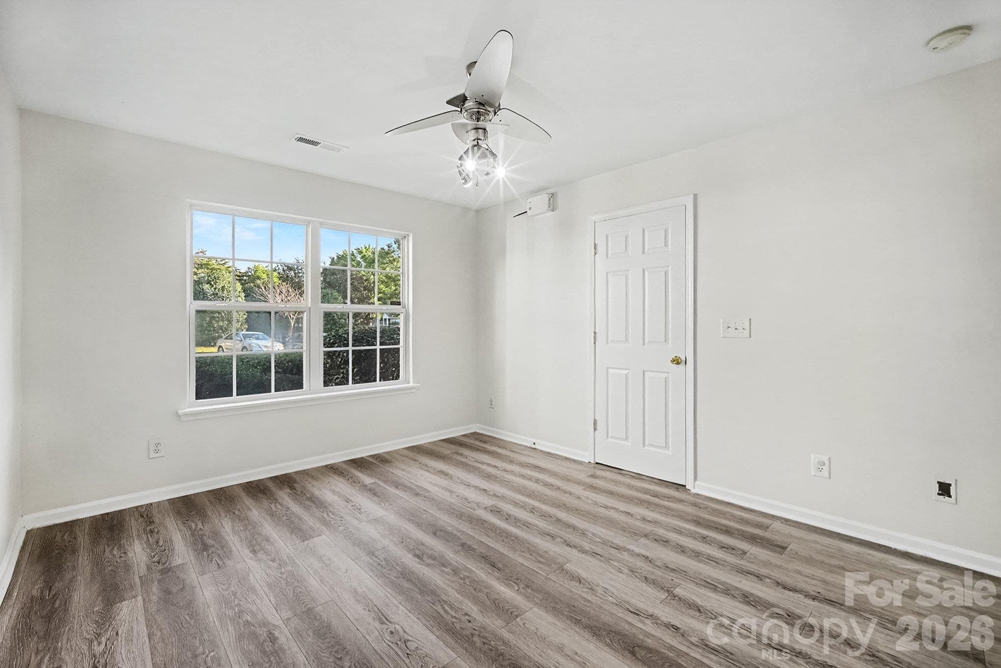 Townhouse at 417 Caddy Street, Fort Mill, photo 31 of 43