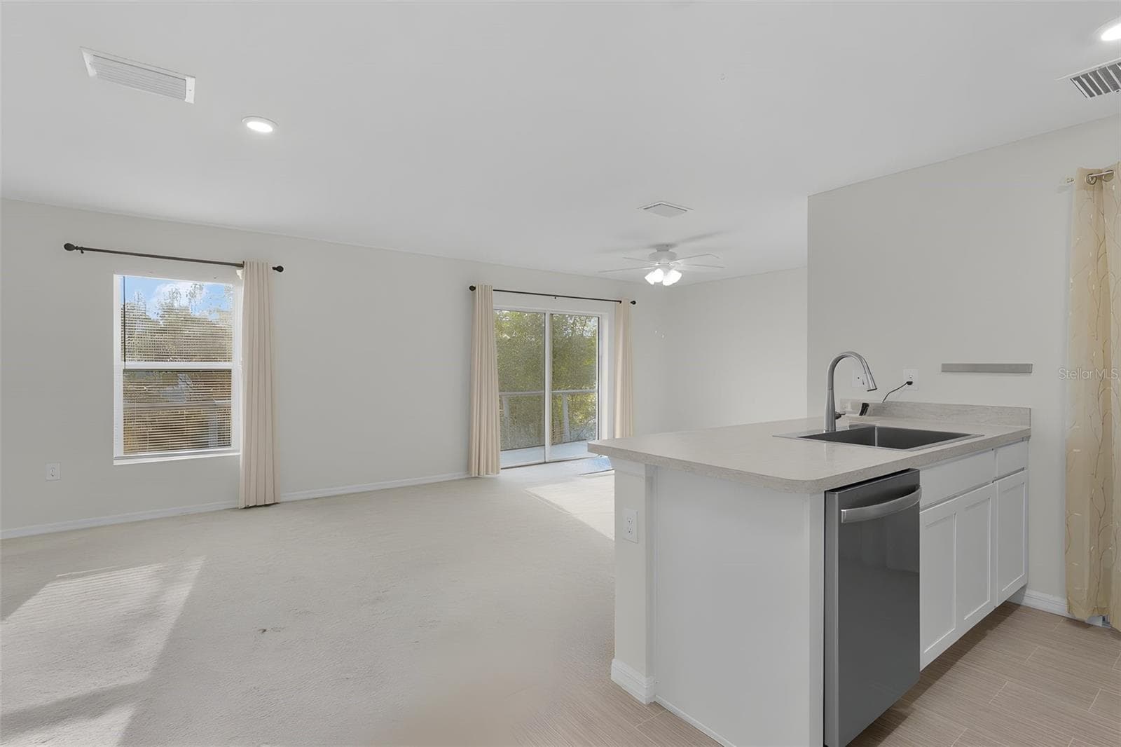Single Family Residence at 15987 SW 55TH AVENUE RD, OCALA, photo 27 of 67