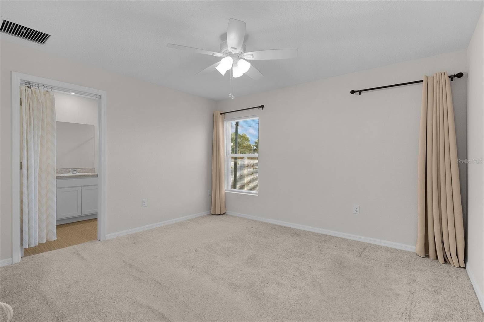 PRIMARY BEDROOM - 15987 SW 55TH AVENUE RD, OCALA
