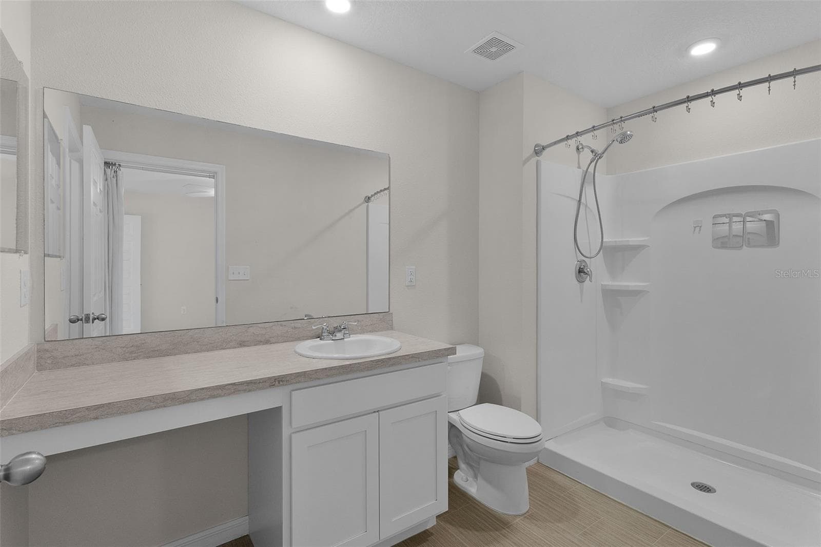 PRIMARY BATHROOM - 15987 SW 55TH AVENUE RD, OCALA