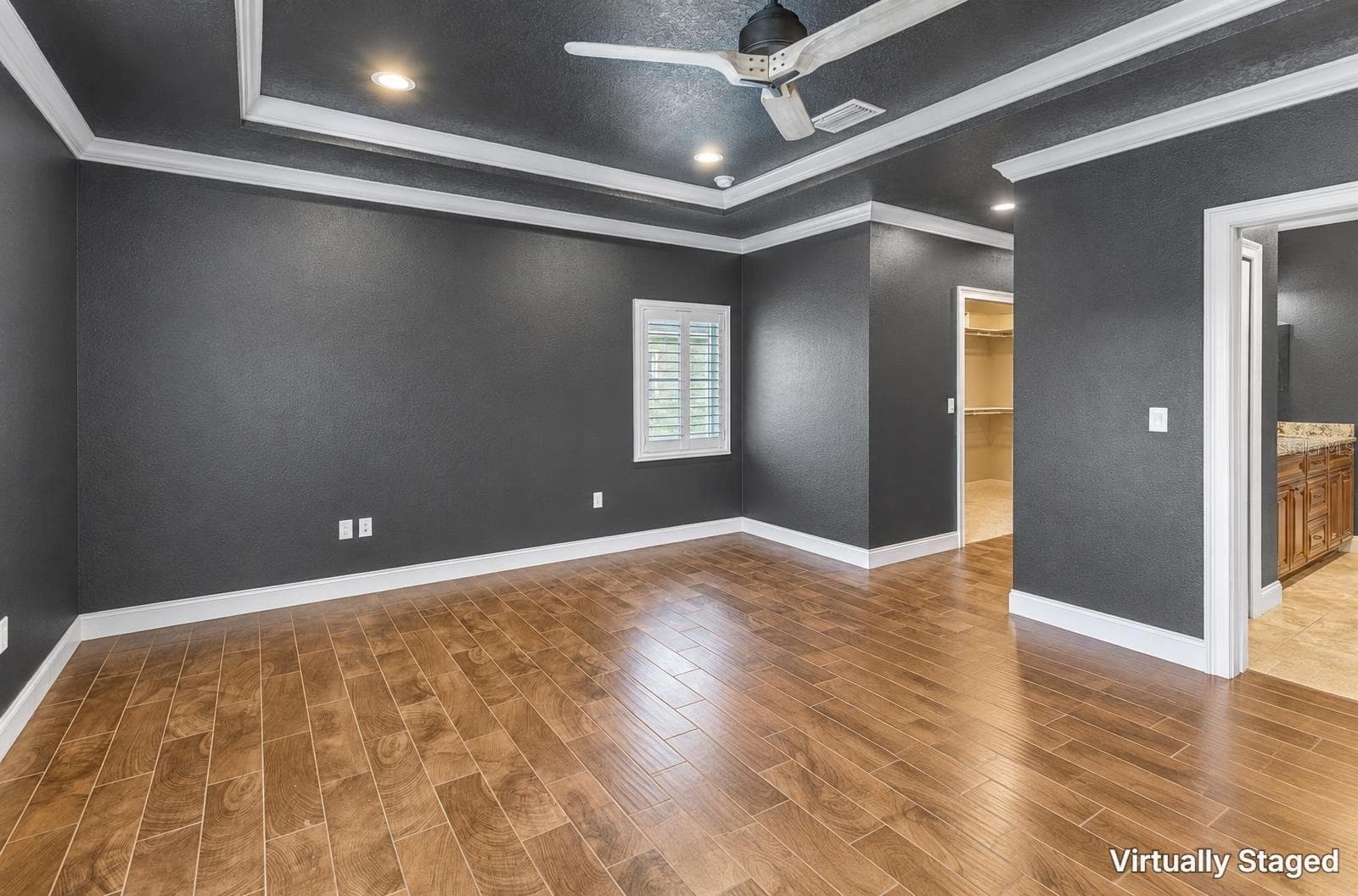 Single Family Residence at 6812 S KISSIMMEE ST, TAMPA, photo 17 of 79
