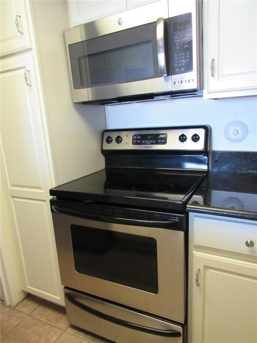 Condominium at 901 GULF DR S #2, BRADENTON BEACH, photo 18 of 32