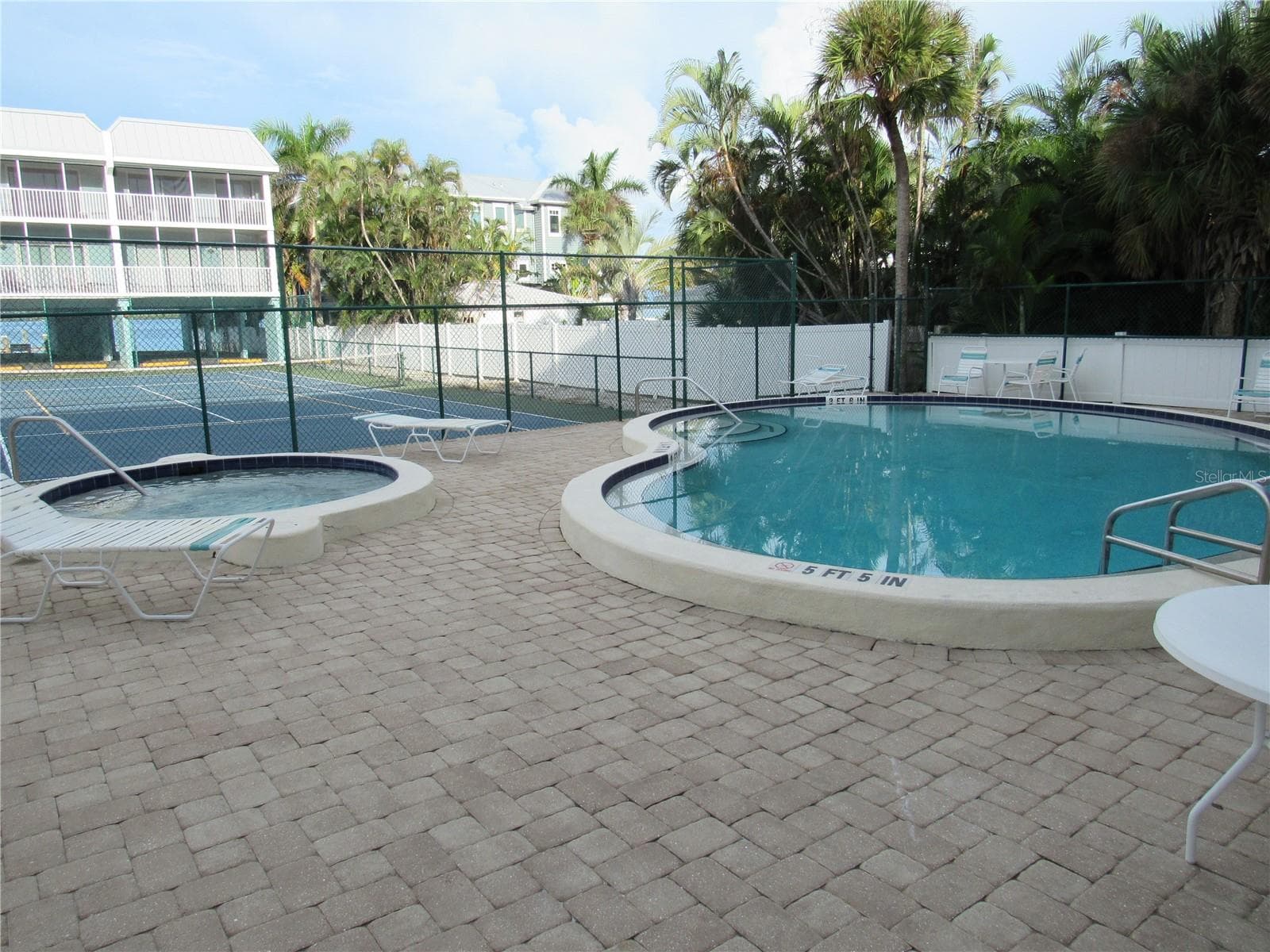 Condominium at 901 GULF DR S #2, BRADENTON BEACH, photo 23 of 32