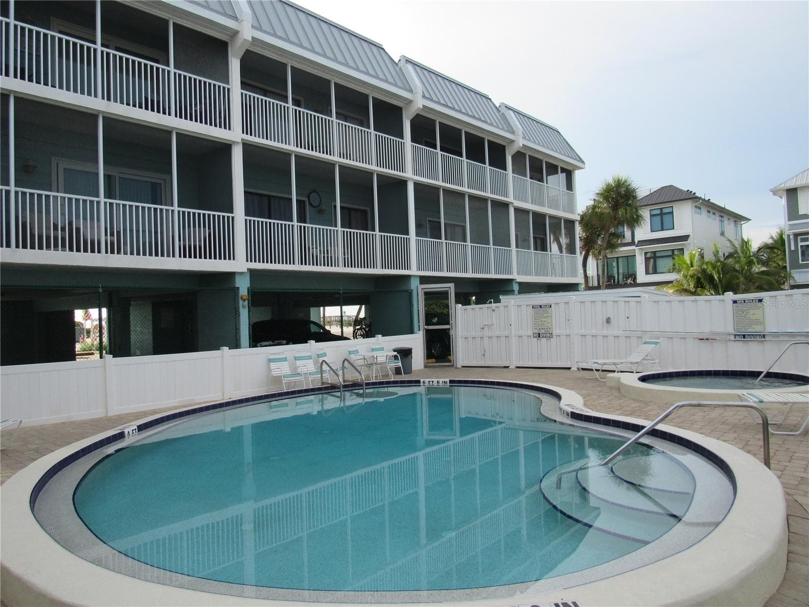 Condominium at 901 GULF DR S #2, BRADENTON BEACH, photo 24 of 32