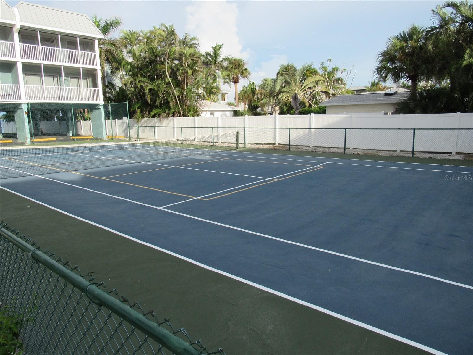 Condominium at 901 GULF DR S #2, BRADENTON BEACH, photo 26 of 32