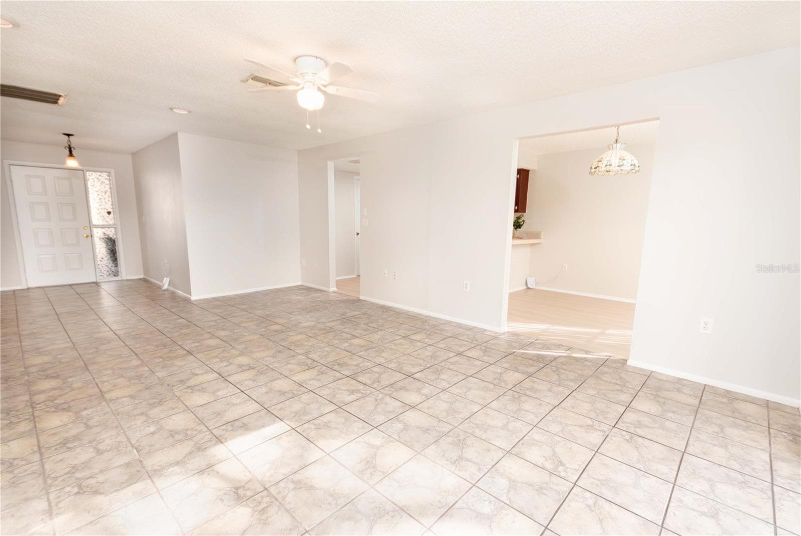 Single Family Residence at 7245 KNOLL DR, NEW PORT RICHEY, photo 5 of 30