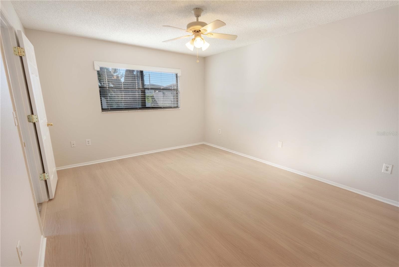 Single Family Residence at 7245 KNOLL DR, NEW PORT RICHEY, photo 14 of 30