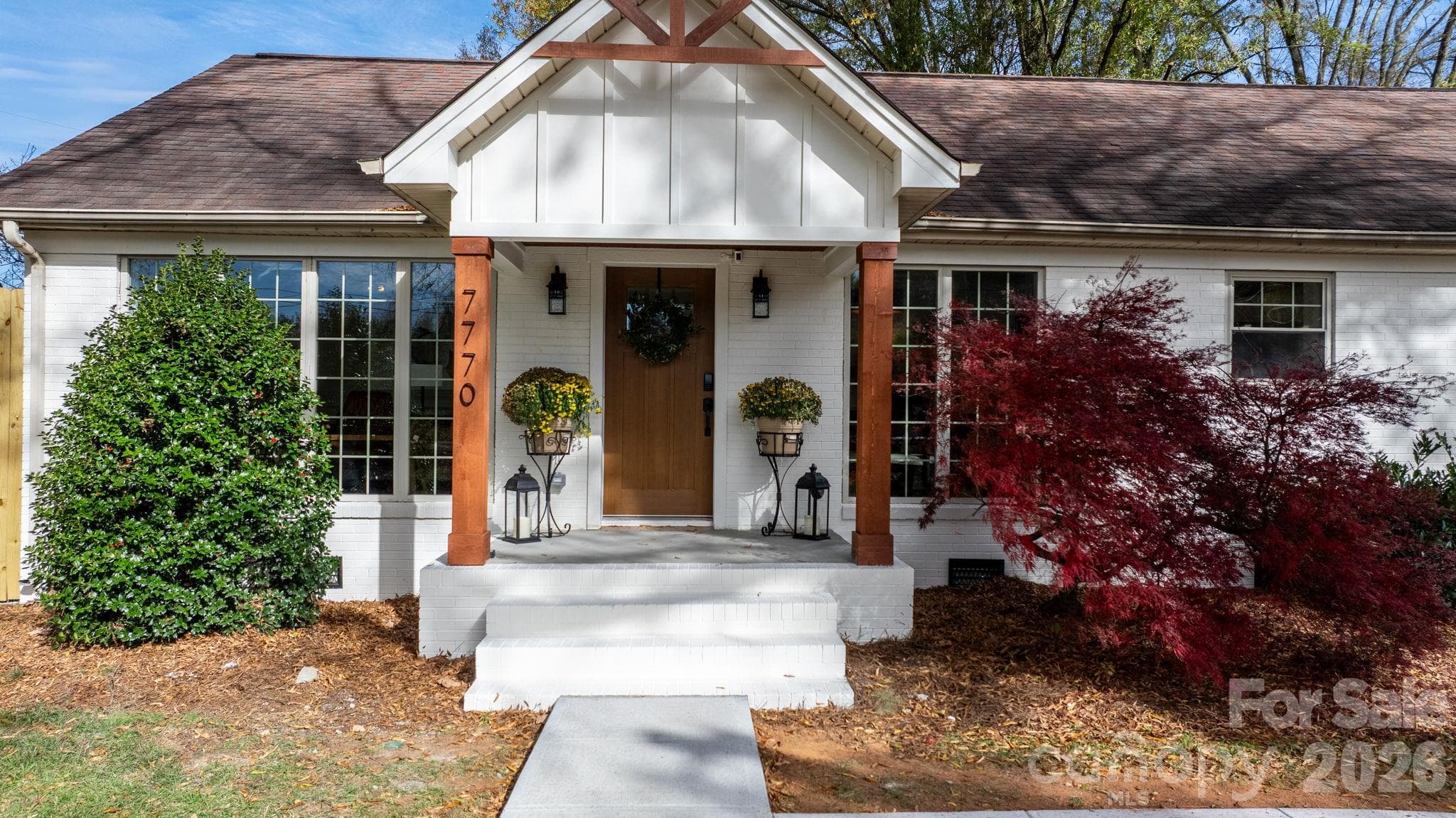 Single Family Residence at 7770 Sherrills Ford Road, Sherrills Ford, photo 5 of 35