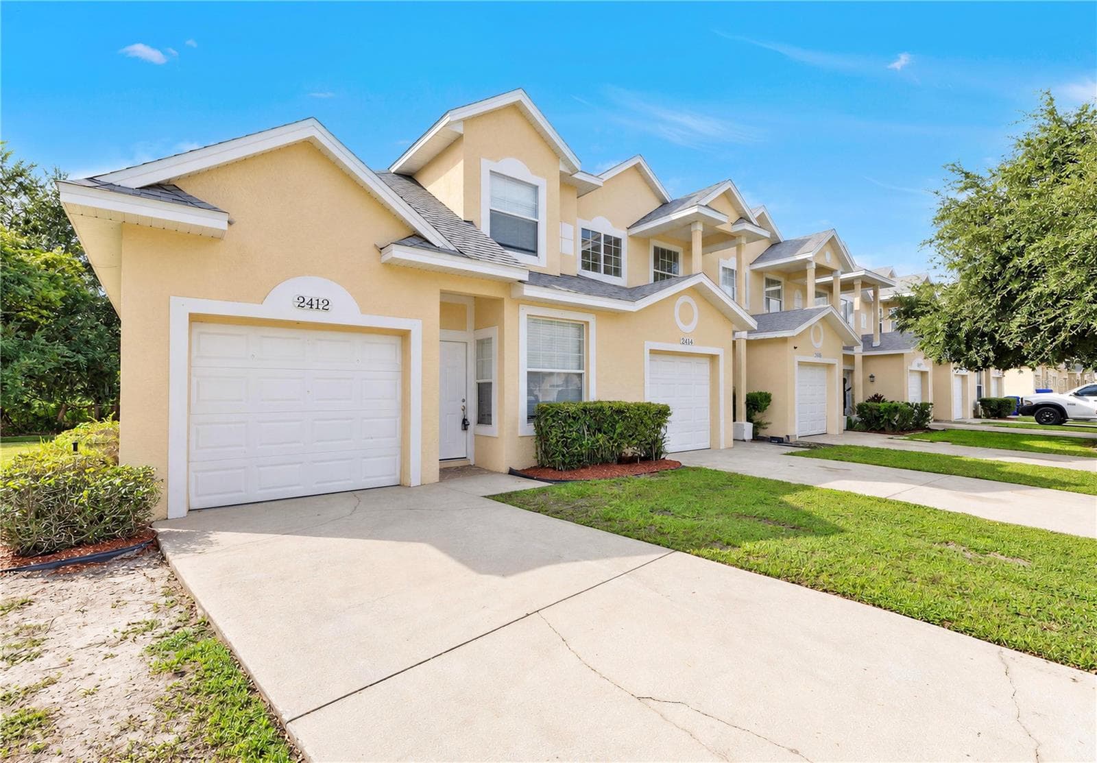 Townhouse at 2412 TEMPLE GROVE LN, KISSIMMEE, photo 4 of 33