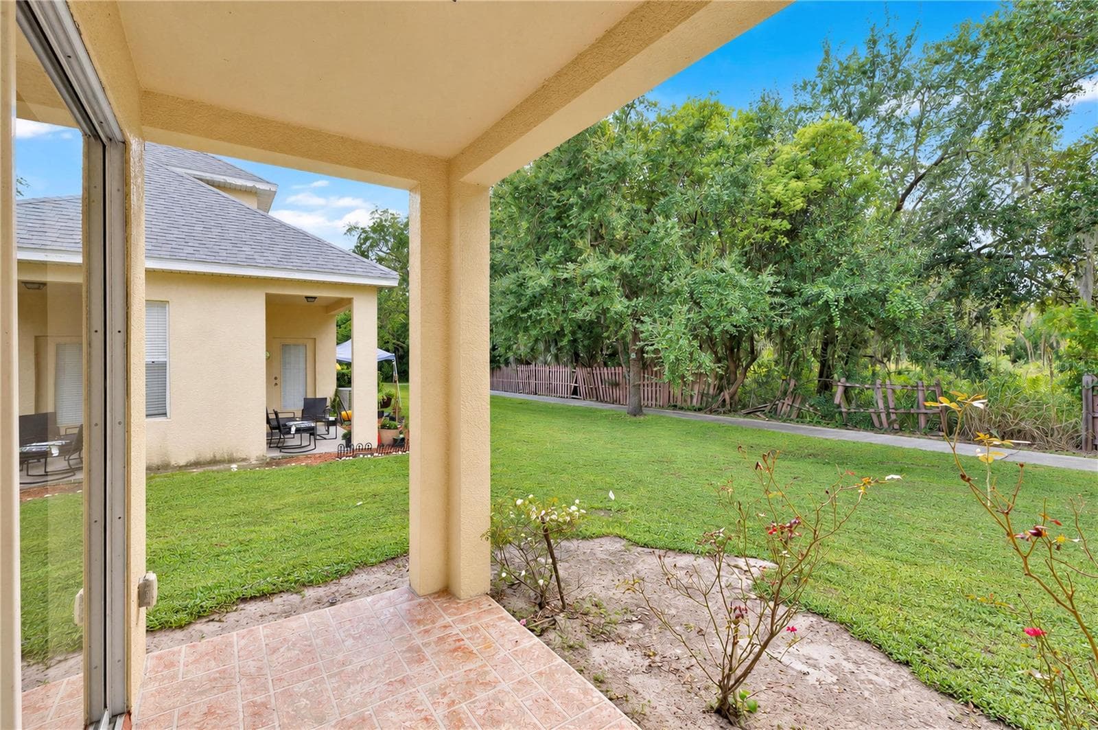 Townhouse at 2412 TEMPLE GROVE LN, KISSIMMEE, photo 23 of 33