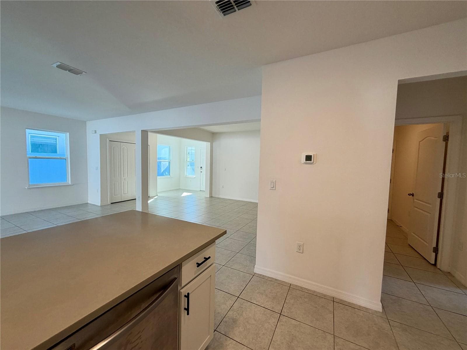Single Family Residence at 2021 CANTON PARK DR, WINTER HAVEN, photo 23 of 92