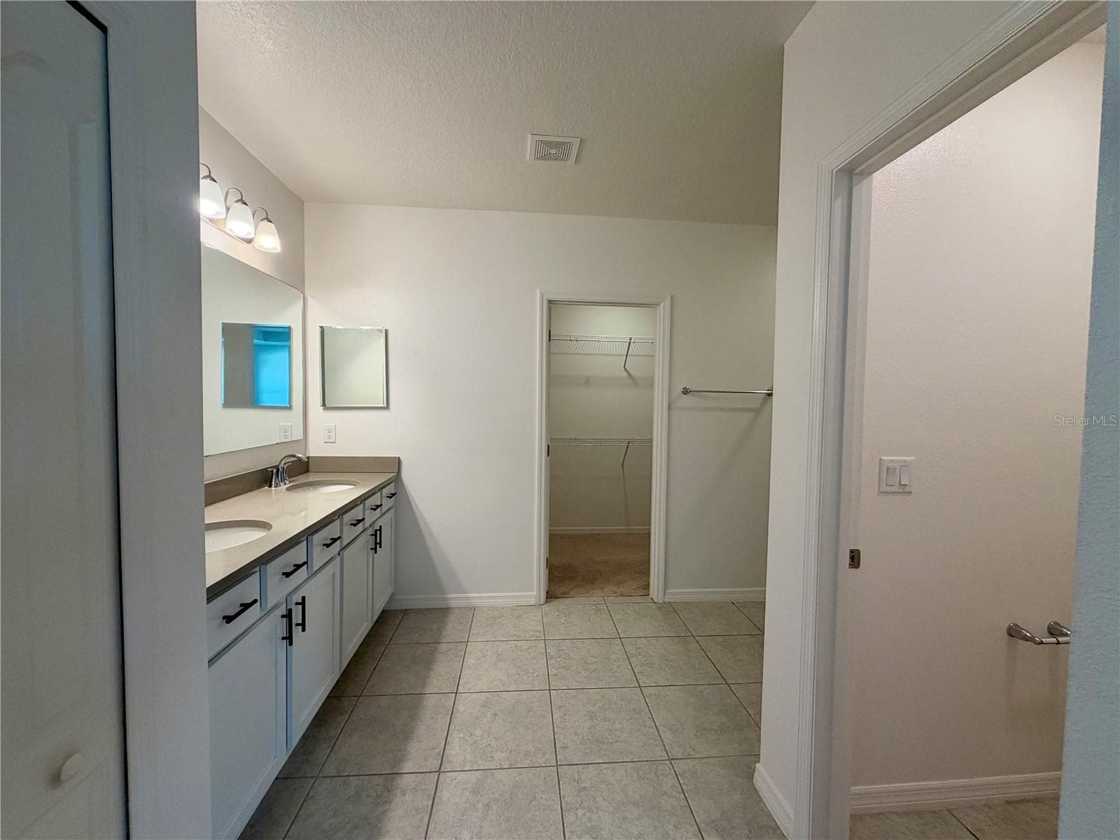 Single Family Residence at 2021 CANTON PARK DR, WINTER HAVEN, photo 45 of 92