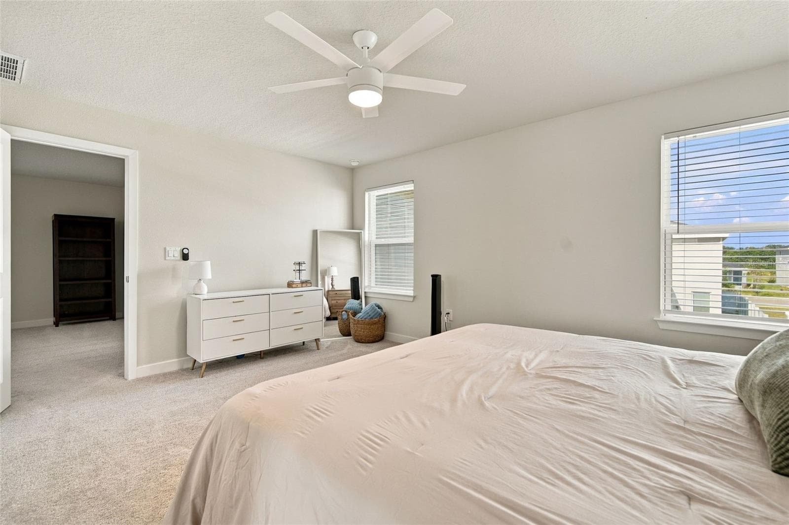 Single Family Residence at 2573 WHITE LADYFISH RD, WIMAUMA, photo 37 of 58