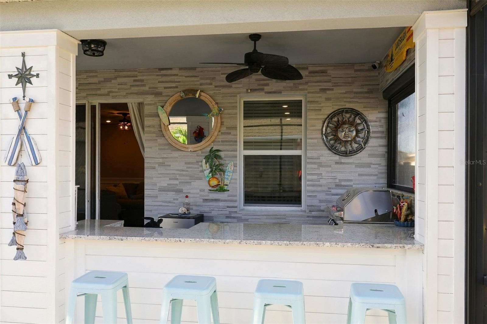 Custom Outdoor Kitchen and Bar Area - 33310 MAJOR OAK DR, WESLEY CHAPEL