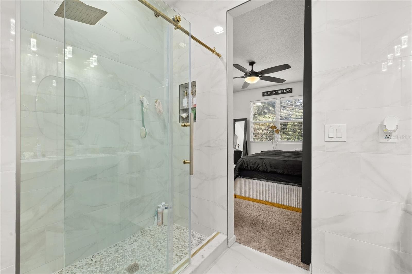 Single Family Residence at 5240 MEADOW SONG DR, OKAHUMPKA, photo 21 of 54
