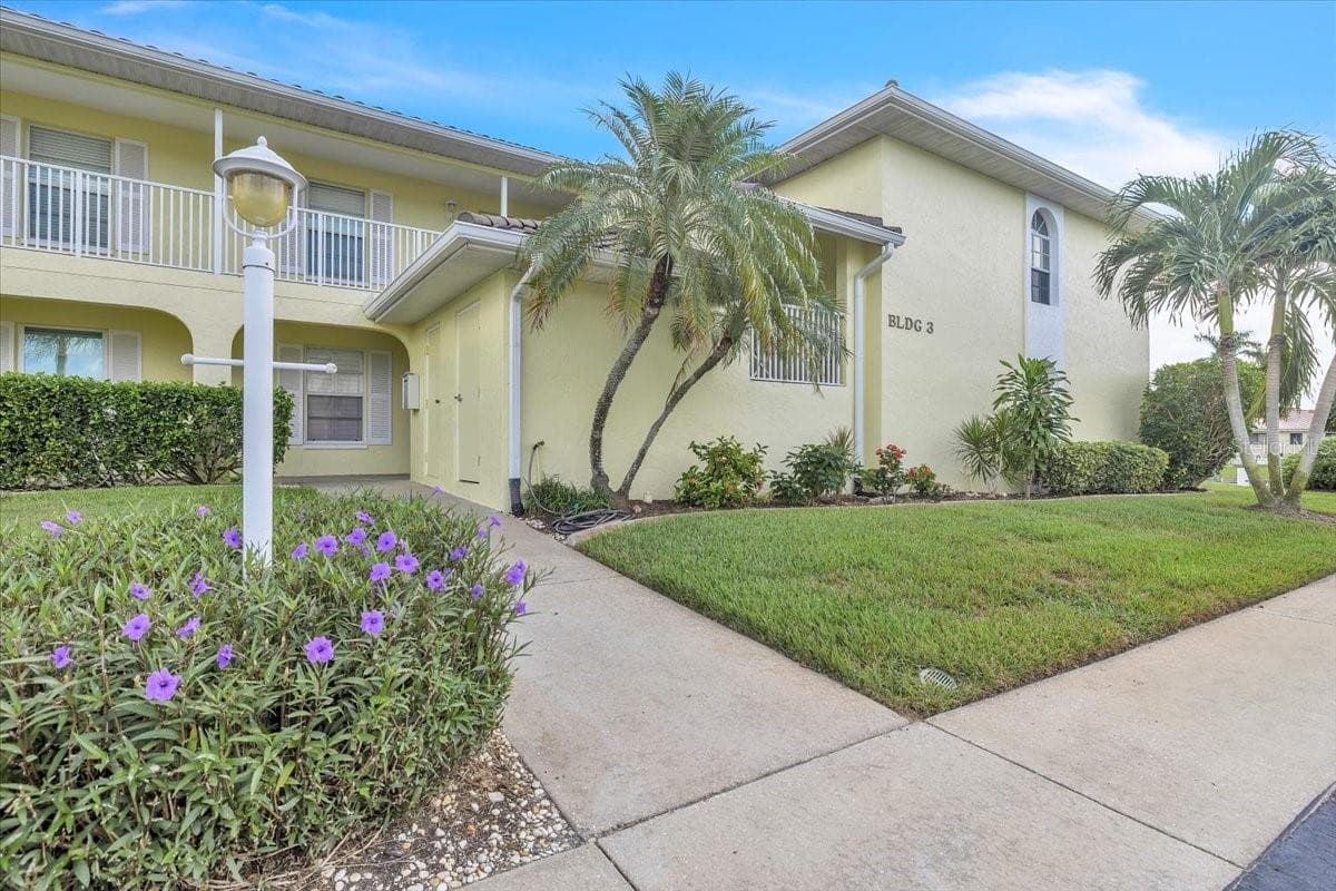 Condominium at 4000 BAL HARBOR BLVD #317, PUNTA GORDA, photo 4 of 45