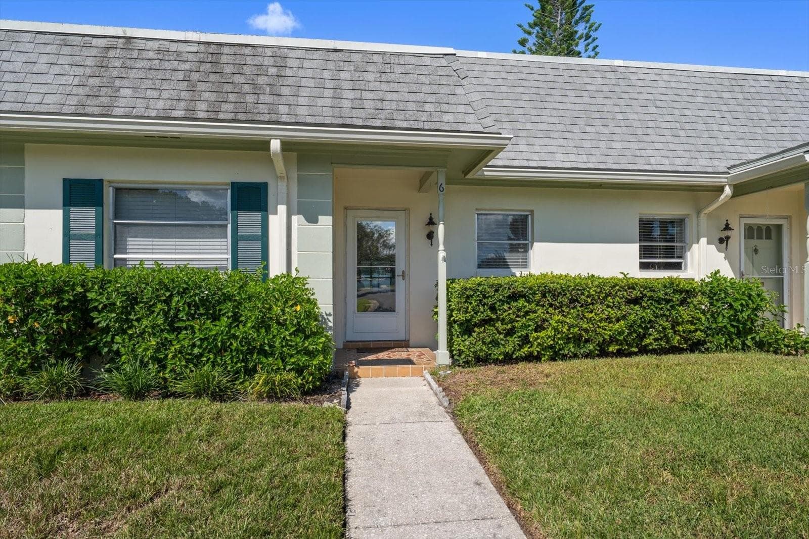 1442 NORMANDY PARK DR #6